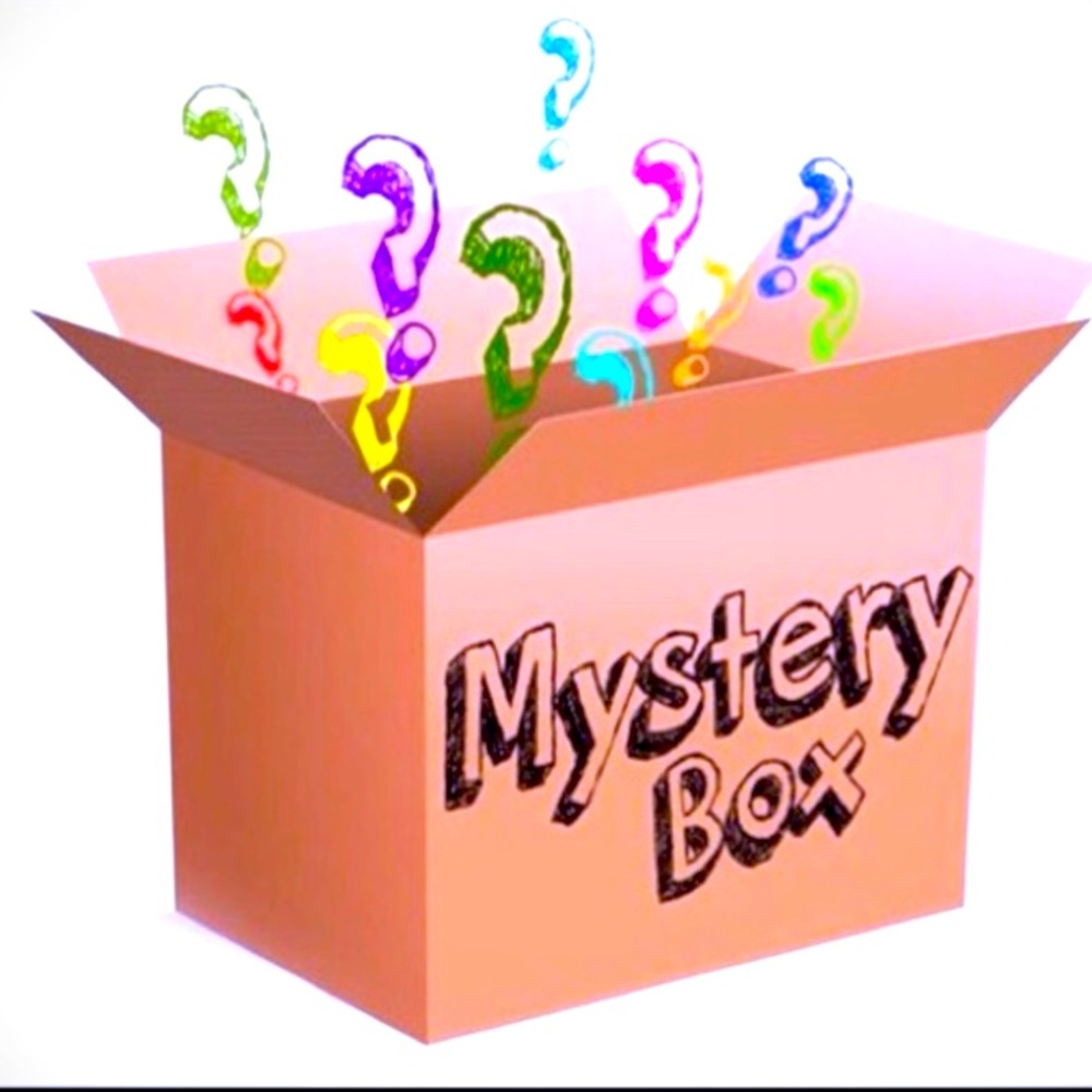 Makeup Mystery Box - 18 items! - Picture 1 of 1